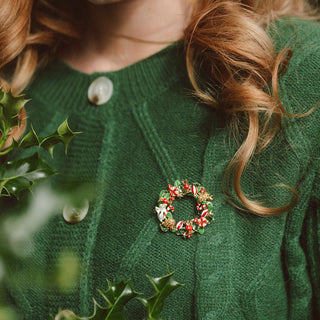 Christmas Mouse in the Wreath Brooch
