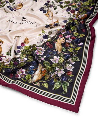 Blackberry & Mouse Narrative Scarf - Black