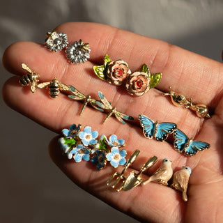 Spade And Trowel Studs
