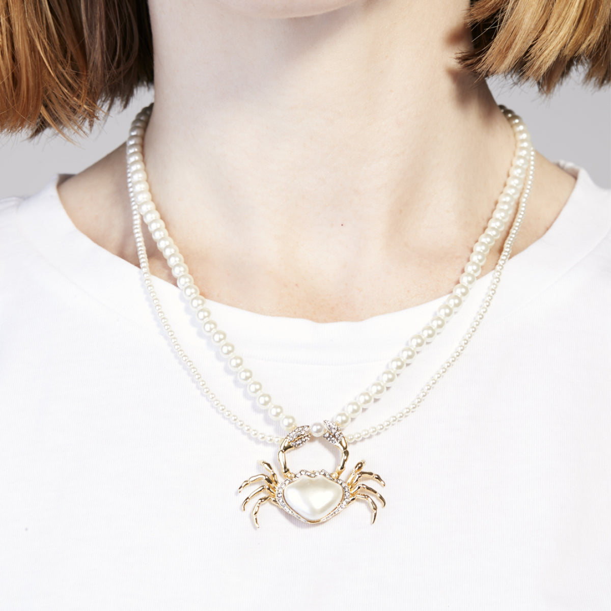 Forzieri White/Yellow Gold Diamond 18K Gold Crab Pendant Necklace at  FORZIERI