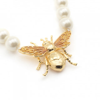 Queen Bee Pearl Necklace